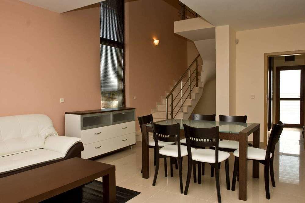 Lighthouse Apartments And Villas Baltsjik Buitenkant foto
