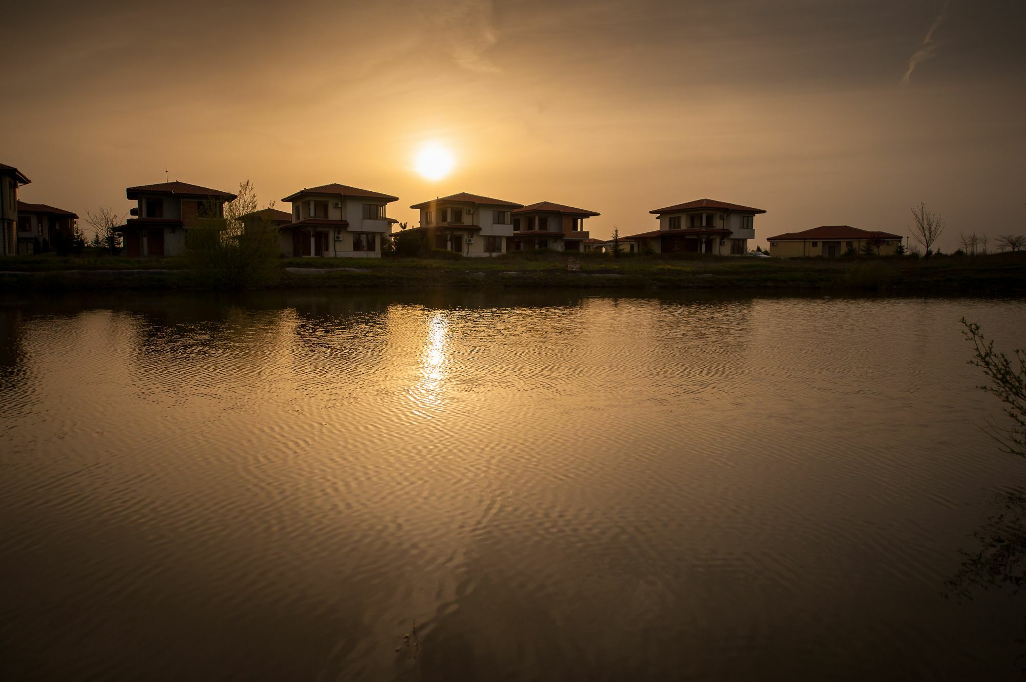 Lighthouse Apartments And Villas Baltsjik Buitenkant foto
